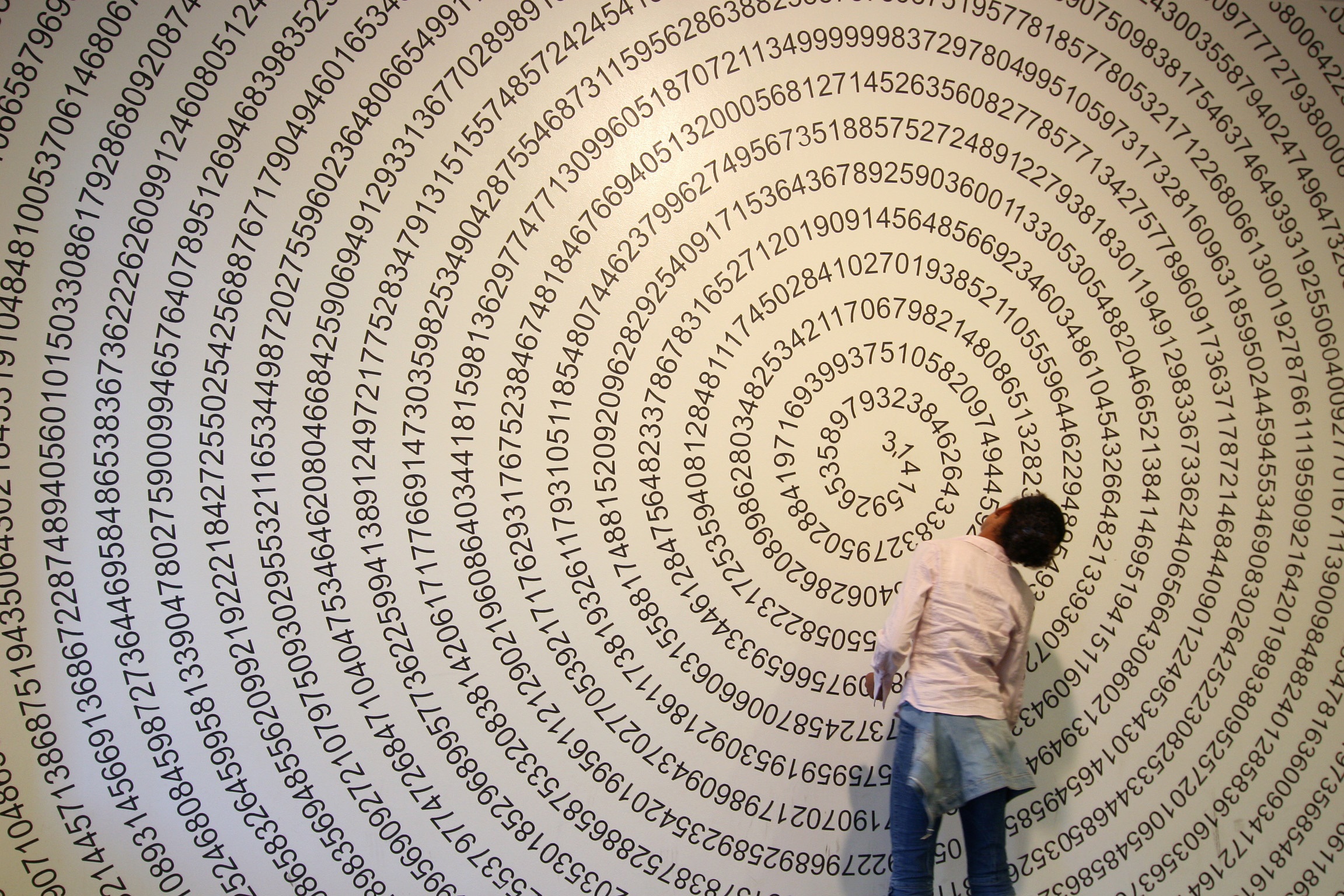 Die Pi-Spirale im Mathematikum, einem Mitmach-Museum in Gießen. © Foto: Mathematikum/Rolf K. Wegst